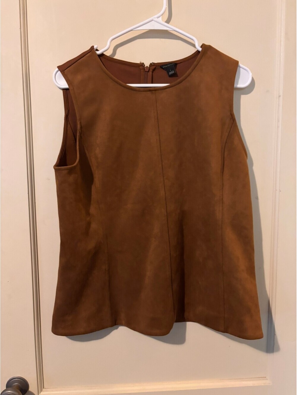 Brown sleeveless top Large